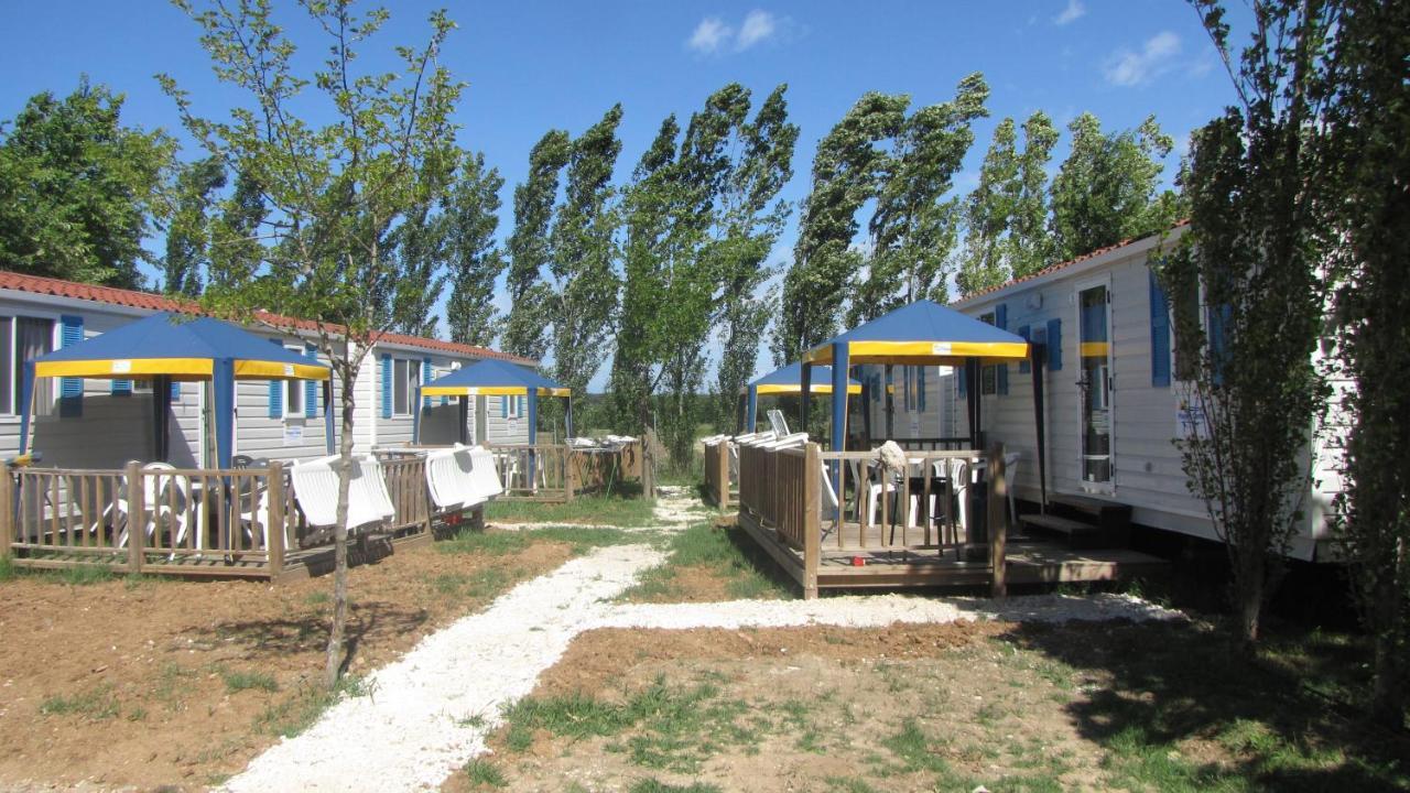Happy Camp Mobile Homes In Camping Village Free Time Марина-ди-Биббона Экстерьер фото